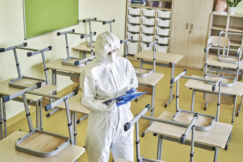 mold in schools