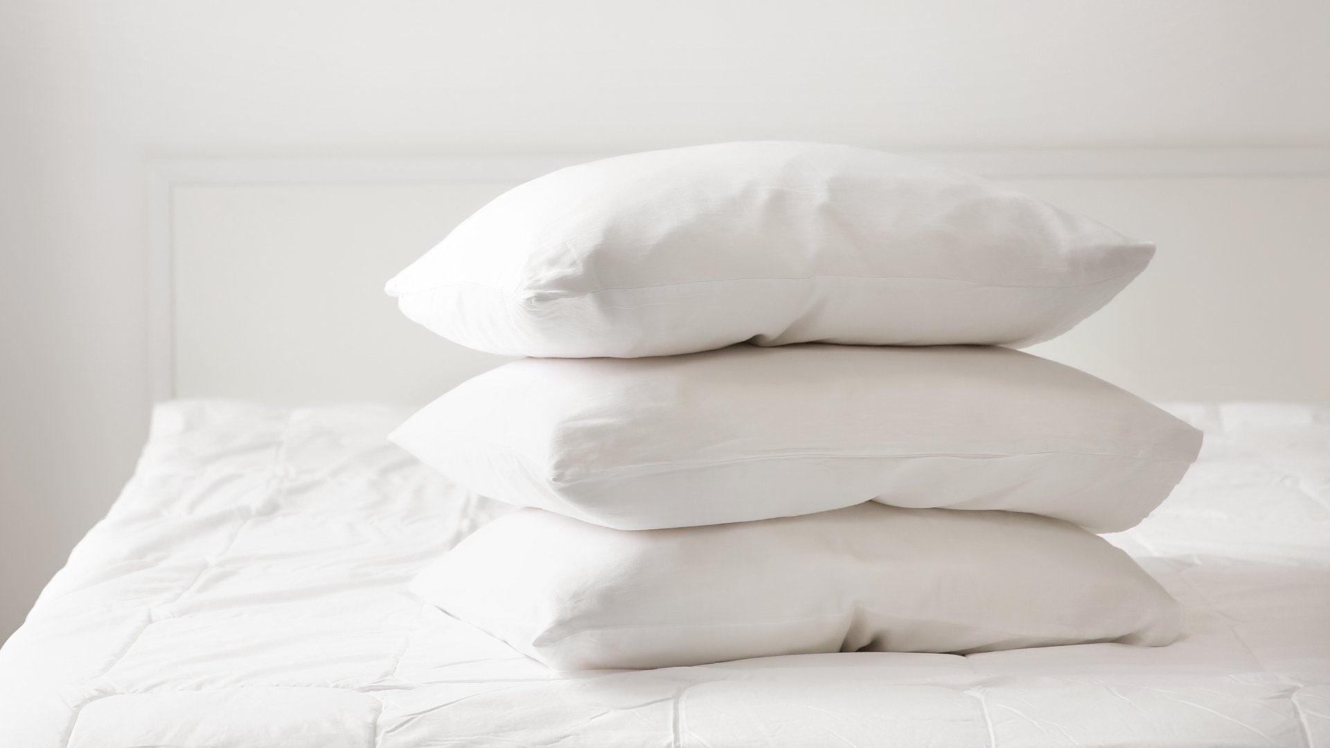 Got a Moldy Pillow? Here's How To Tell & How To Fix It
