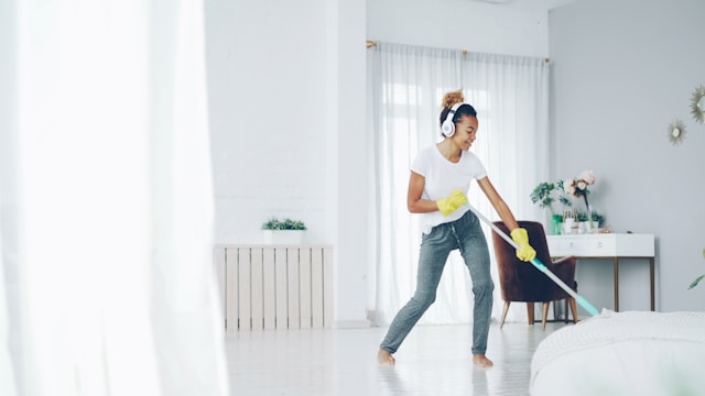 Do Cleaning Products Affect Indoor Air Quality